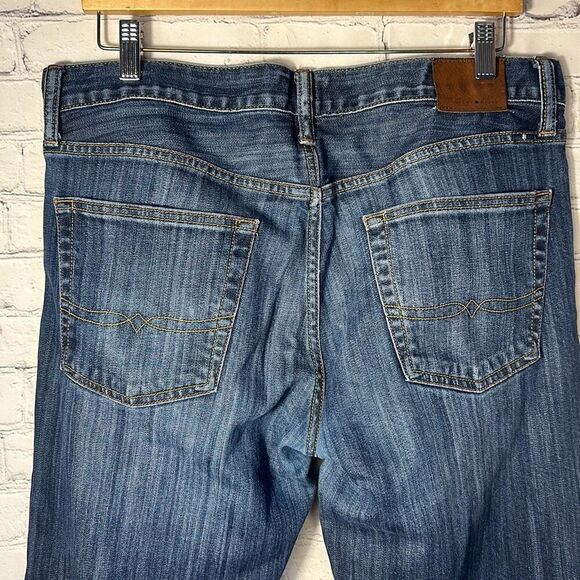 Lucky Brand Men’s Jeans, 221 Straight Jeans, Size W34 x L32 - Picture 6 of 11